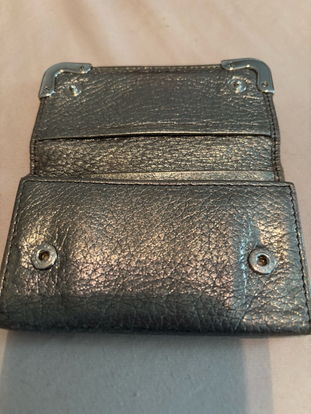 Authentic Prada Metallic Anthracite Leather Key Case – Rare Cahier Hardware - Picture 2 of 11